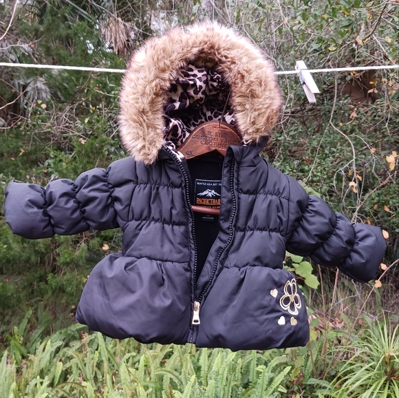 PacificTrail 6 Month Black Puffer Jacket Leopard Print Faux Fur Trimmed Hood - Picture 3 of 13